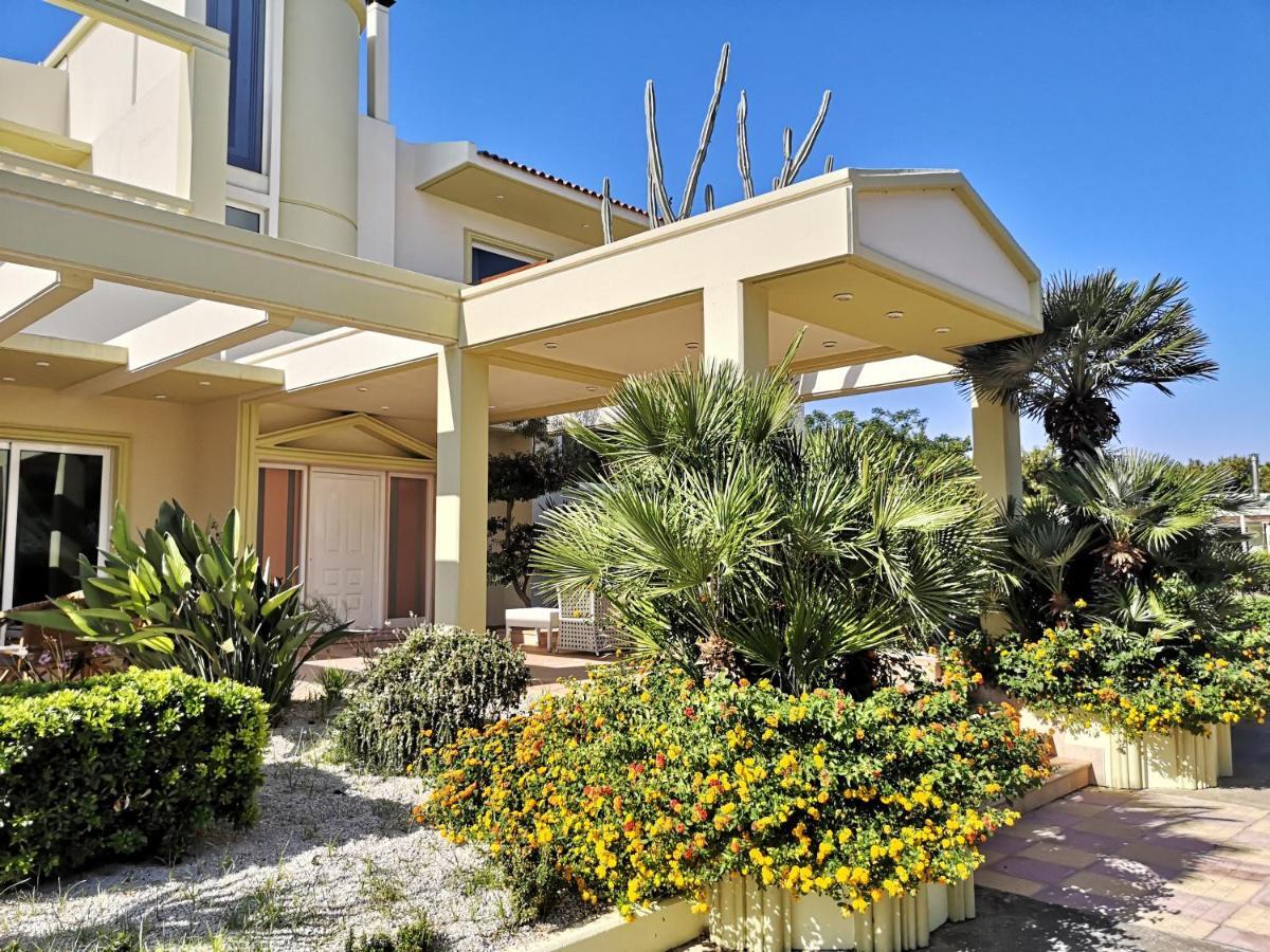 Louis Luxury Villa By Living In Blue Koszkinú Kültér fotó